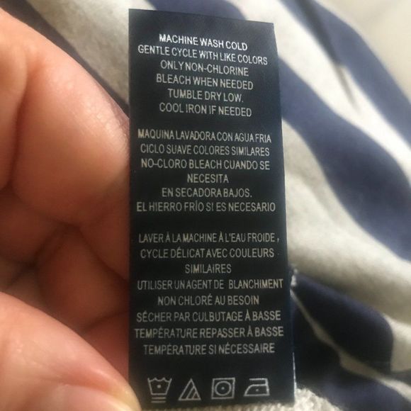 NWT Tommy Girl Hoodie or Coverups - Picture 15 of 16